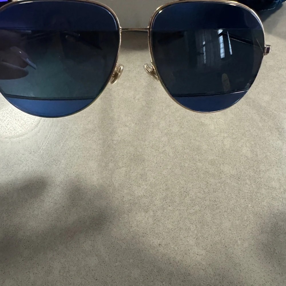 Dior Gold Metal Aviator Sunglasses with Blue Lenses - Picture 3 of 7